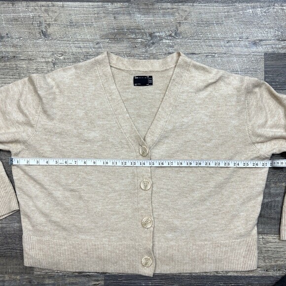 ASOS Design Curve V Neck Fluffy Button Down Soft Cardigan Size 14 - Picture 10 of 11